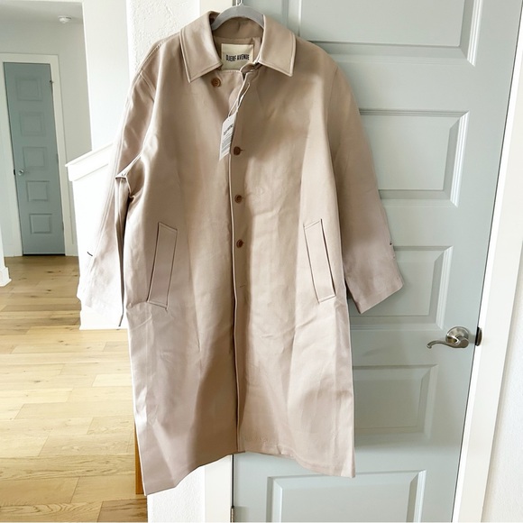 Djerf Avenue Classic Tan Trench Coat - Picture 3 of 6